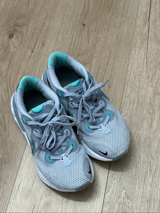 Nike Shoes - Nike Light Gray and Teal Mesh Running Sneakers
